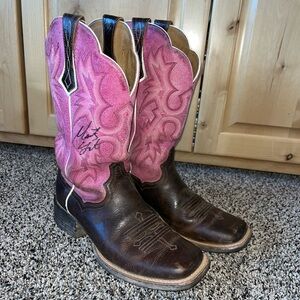 Cowboy boots women’s